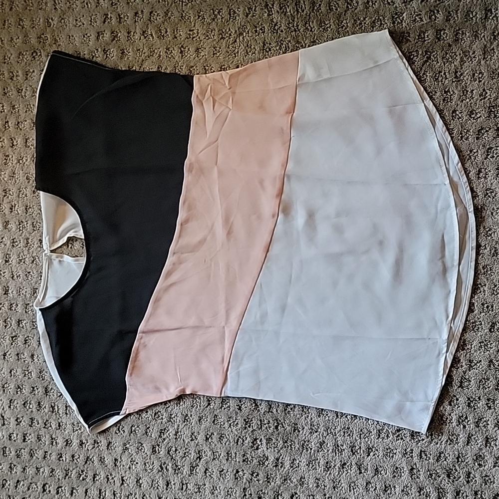 White/Peach/White Sleeveless Blouse - Size M